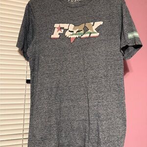 Fox Heather Gray Graphic Tee-woman’s size medium